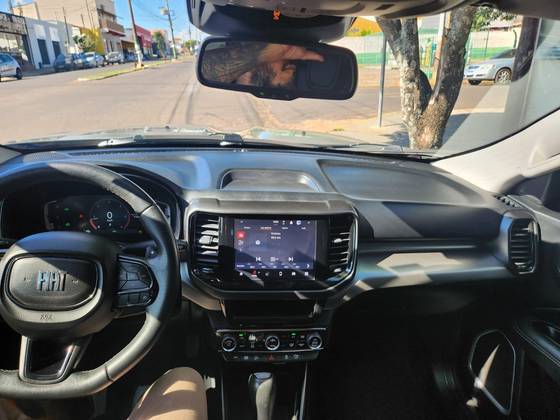 FIAT TORO 2.0 16V TURBO DIESEL VOLCANO 4WD AT9 FIAT TORO 2.0 16V TURBO DIESEL VOLCANO 4WD AT9
